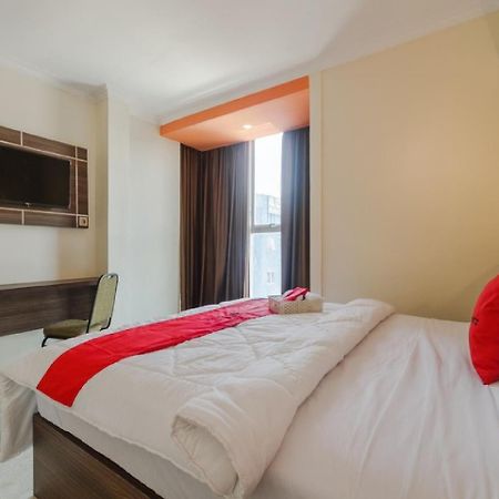 Reddoorz Plus @ Boulevard Panakkukang Makassar Luaran gambar