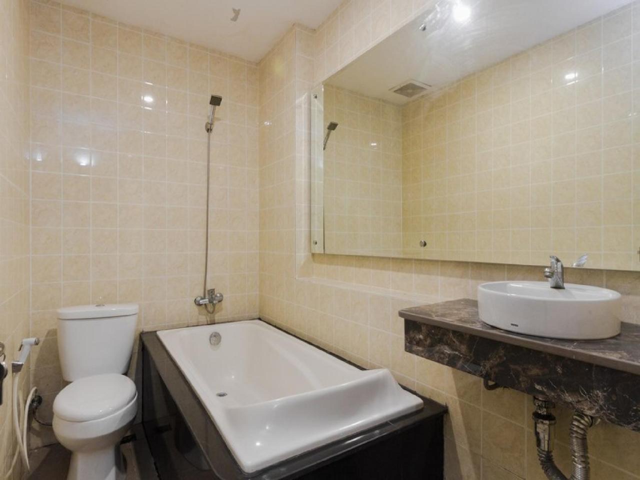 Reddoorz Plus @ Boulevard Panakkukang Makassar Luaran gambar