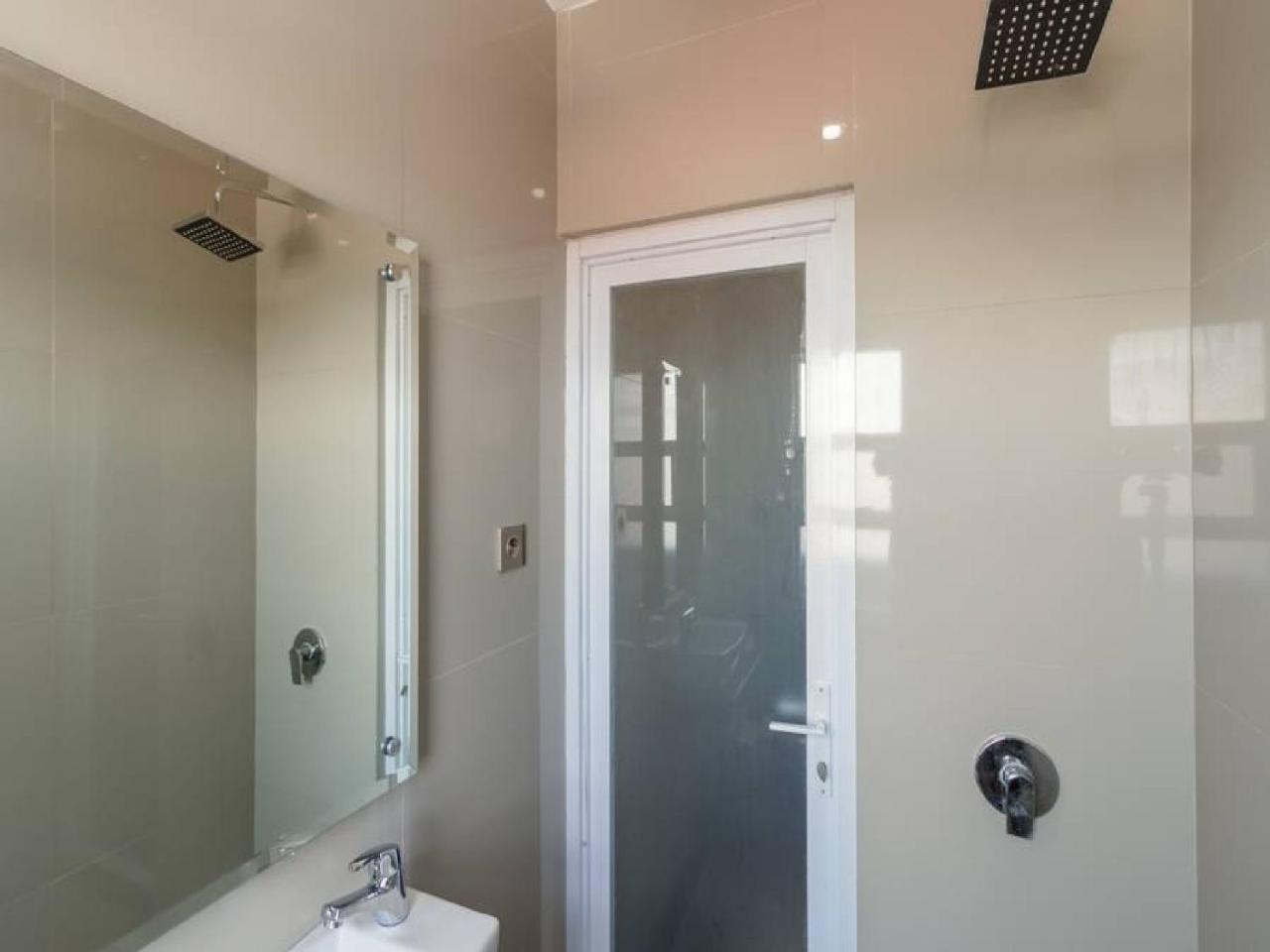 Reddoorz Plus @ Boulevard Panakkukang Makassar Luaran gambar